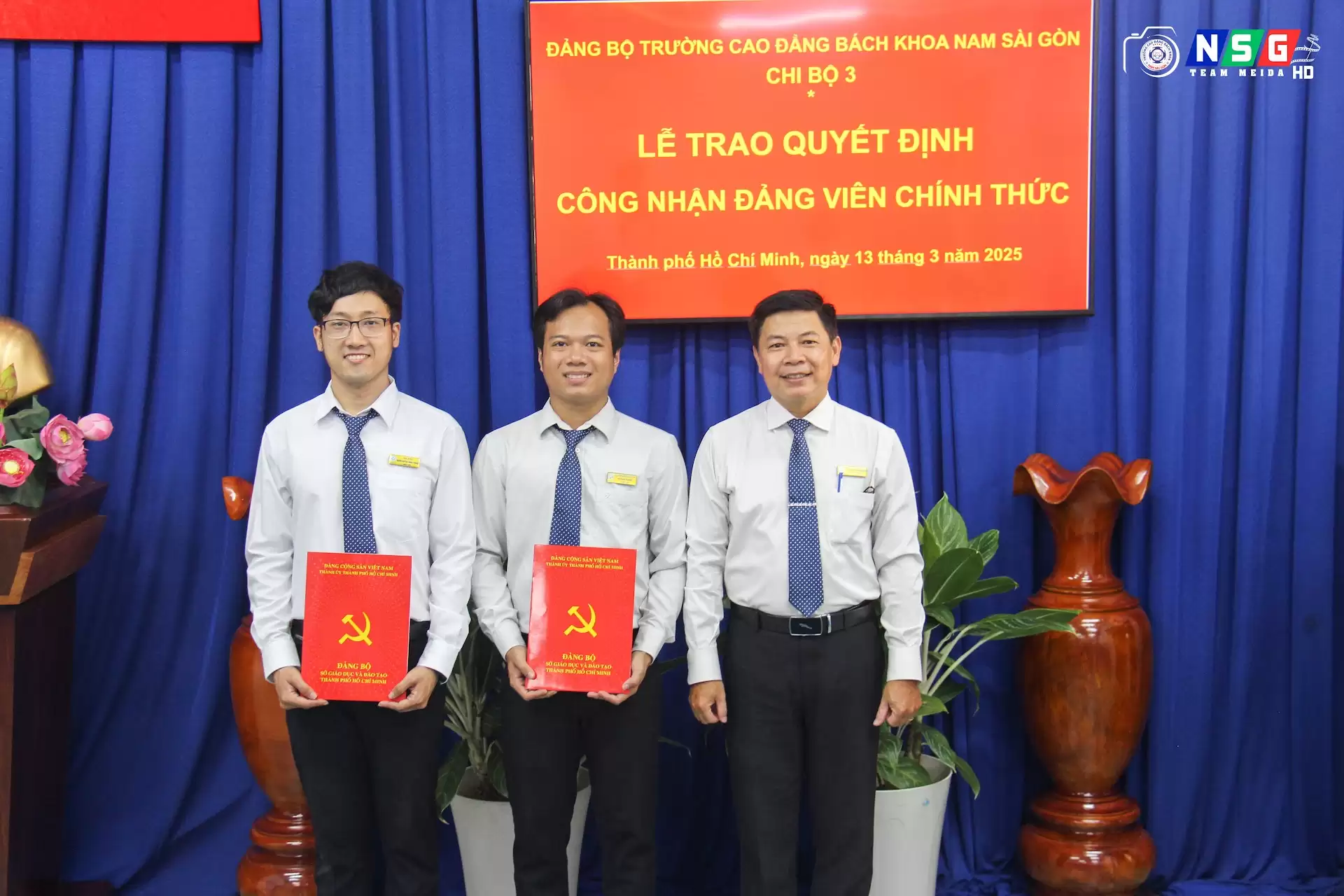 Lễ kết nạp đảng cho 02 GV Nguyễn Nhơn Hải (CK) và GV Phạm Nguyên Lâm (ITE) thuộc Chi bộ 3 và Chi bộ 4 năm 2025